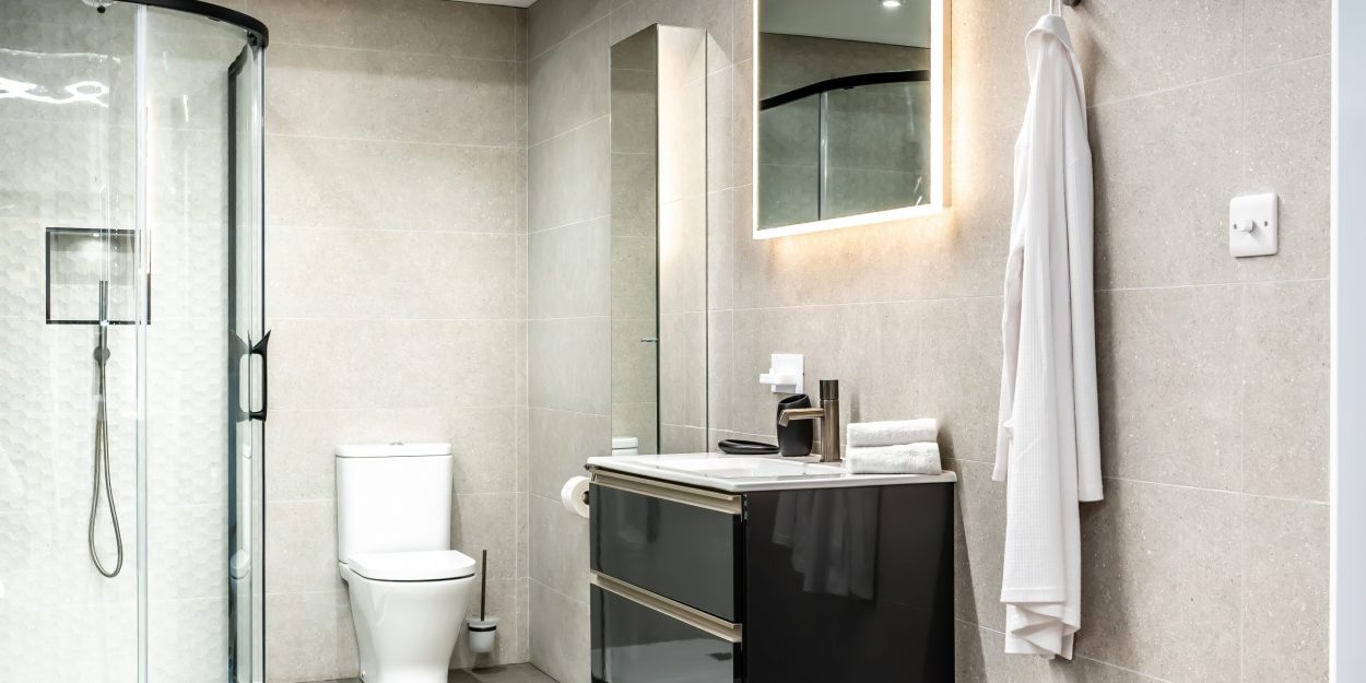 Lord Beaconsfield - Bathroom Showroom-100876
