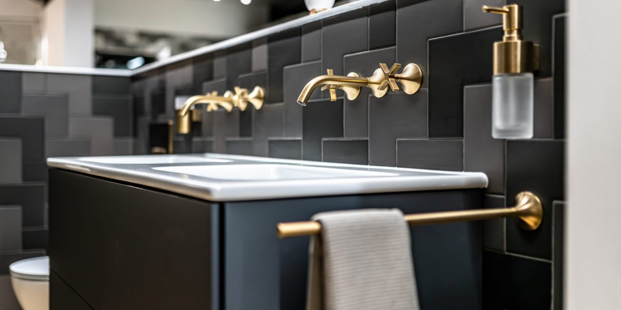 Lord Beaconsfield - Bathroom Showroom-101010