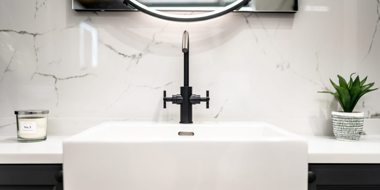 Lord Beaconsfield - Bathroom Showroom-101045